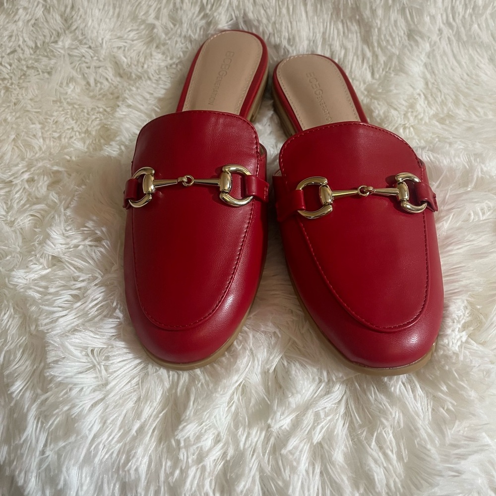BCBG MULES